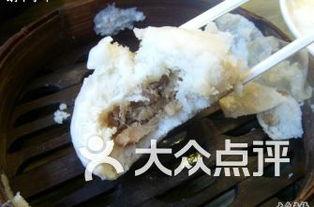 昆明小西门吃瓜,瓜果飘香，品味夏日清凉时光